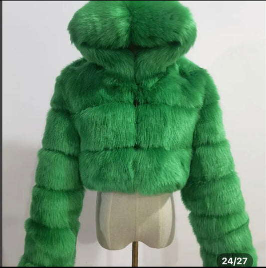 Winter Warm Luxury Fluffy Furry Green Jackets For Women 2024